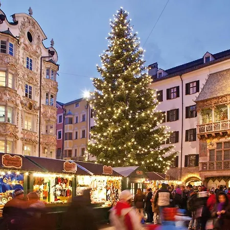 Ferienwohnung-apartment Monika In Innsbruck-igls * Инсбрук