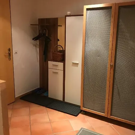 Ferienwohnung-apartment Monika In Innsbruck-igls * Инсбрук